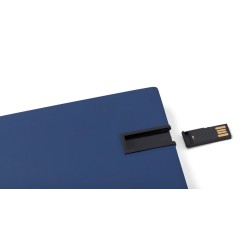 Taccuino formato +/- A5, chiavetta USB 16 GB integrata in PU fidenzia