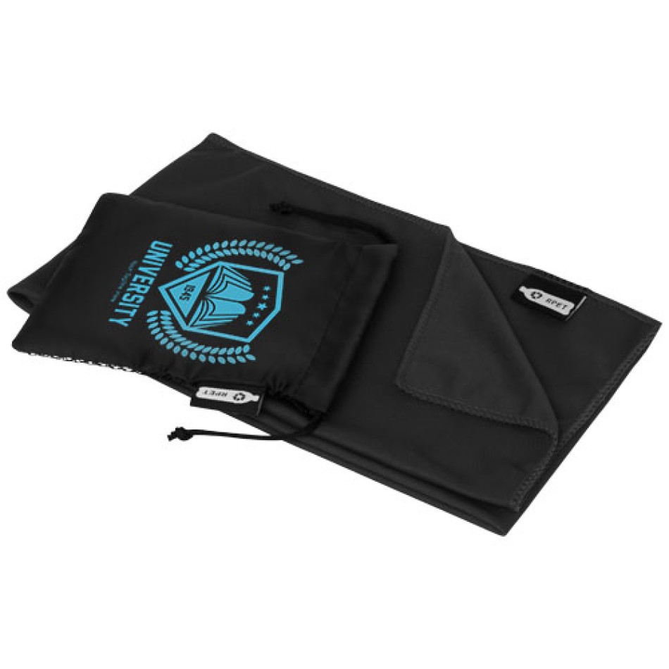 Asciugamano sportivo Raquel di raffreddamento in PET riciclato con pouch 80 x 30 cm Gadget.it