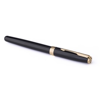 Parker, penna rollerball Sonnet in acciaio inox e ottone laccato Gadget.it