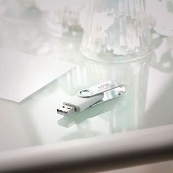 TECHMATE PENDRIVE - Techmate. USB flash 16GB Gadget.it